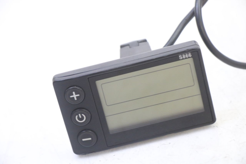 photo de VELOCIMETRO URBANGLIDE E-CROSS PRO 1 - Zoom estado de uso