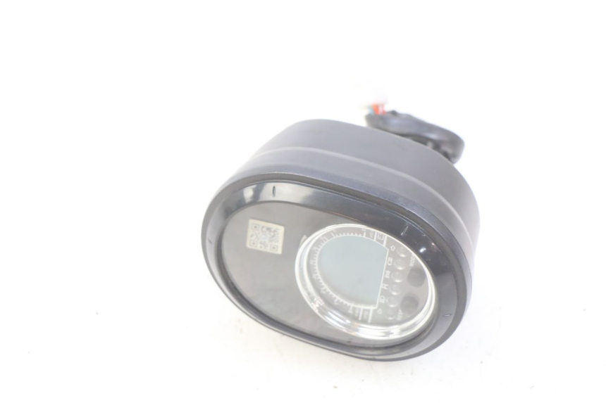 photo de CUENTA KILÓMETROS EFUN E2GO 1 (2017 - 2021) - Detalles de los puntos de fijación