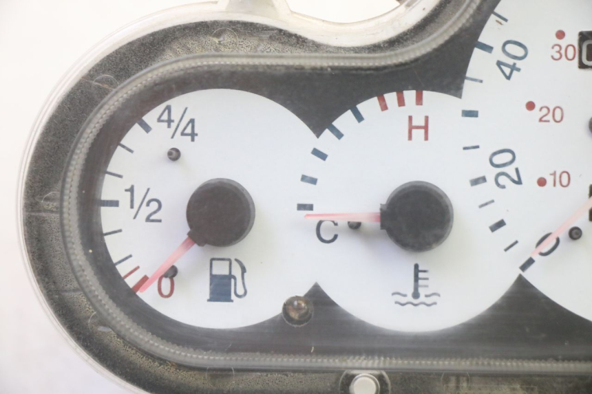 photo de VELOCIMETRO PEUGEOT ELYSEO 125 (1999 - 2004) - Detalle de la pieza