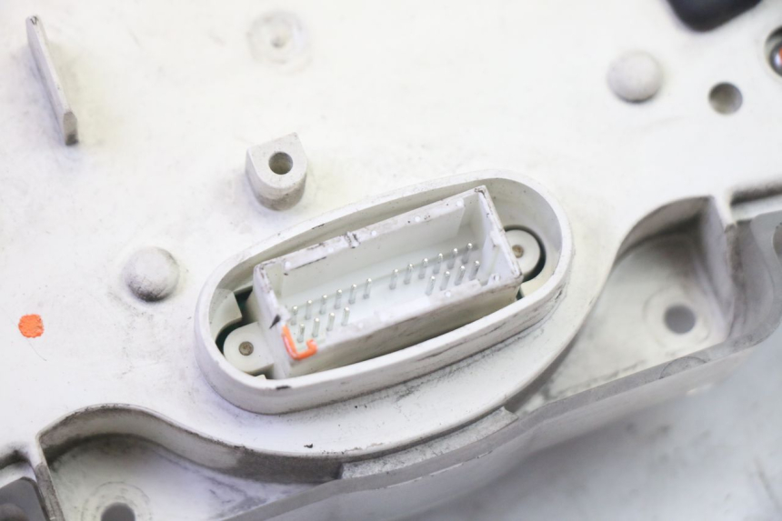 photo de CUENTA KILÓMETROS PEUGEOT ELYSTAR 50 (2002 - 2014) - Otra vista del artículo