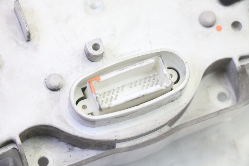 photo de CUENTA KILÓMETROS PEUGEOT ELYSTAR 50 (2002 - 2014) - Marcados y referencias originales