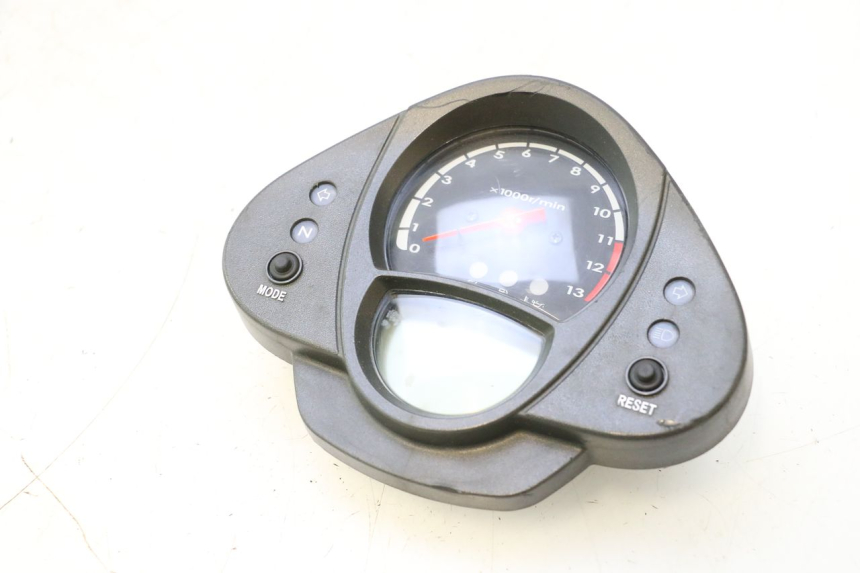photo de VELOCIMETRO KAWASAKI ER-6 ER6 N 650 (2005 - 2009) - Zoom sobre los componentes