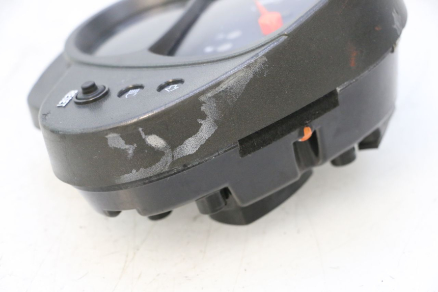 photo de VELOCIMETRO KAWASAKI ER-6 ER6 N 650 (2005 - 2009) - Primer plano de alta resolución