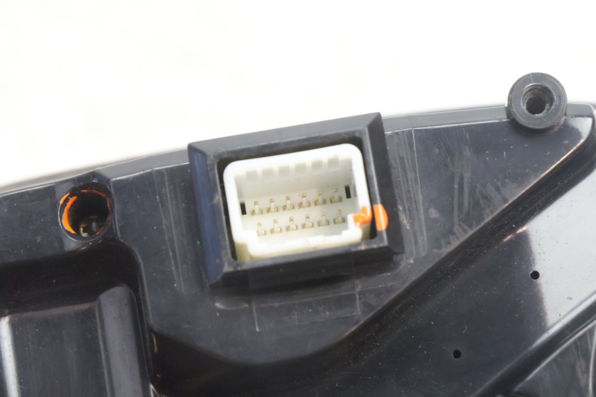 photo de VELOCIMETRO ASKOLL ESPRO 1 - Estado de la superficie y material