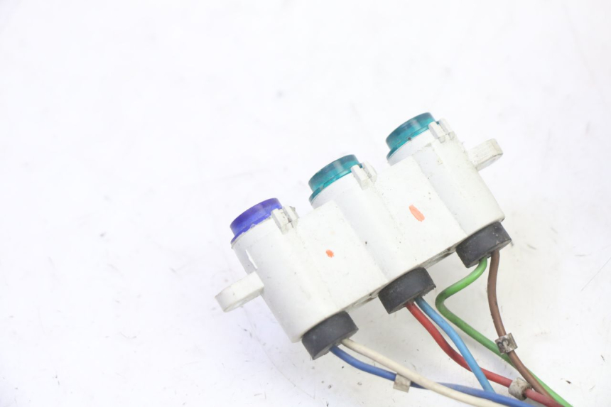 photo de VELOCIMETRO APRILIA ETX 125 (1998 - 2002) - Primer plano técnico