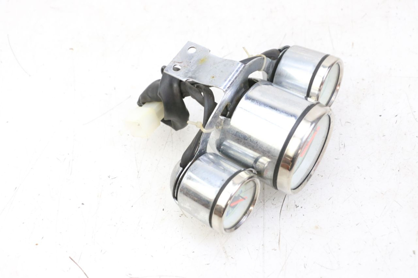 photo de VELOCIMETRO EUROCKA RETRO 50 (2007 - 2014) - Estado de la superficie y material