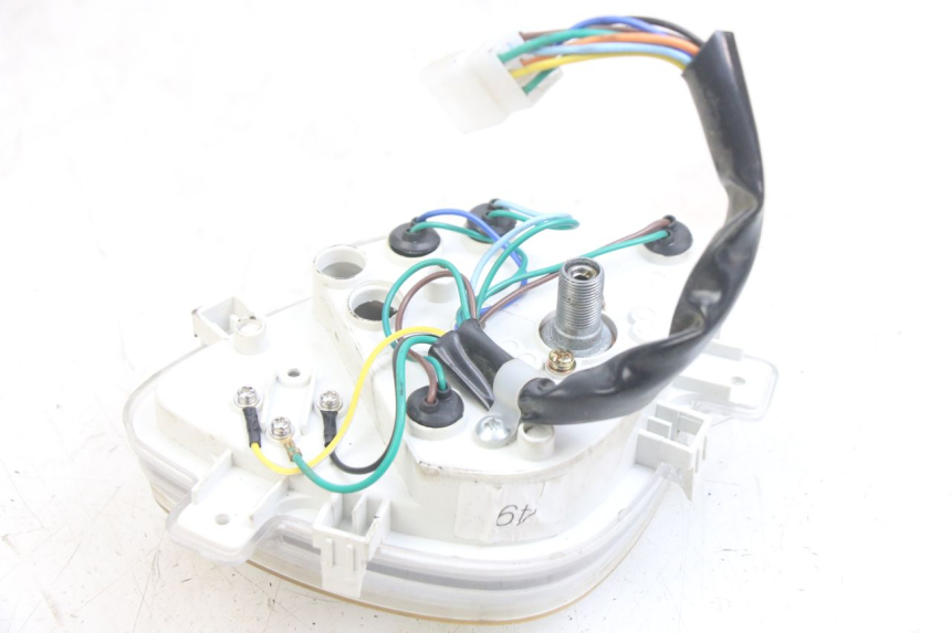 photo de CUENTA KILÓMETROS JM MOTORS EVOLIS 4T 50 (2018 - 2022) - Primer plano técnico