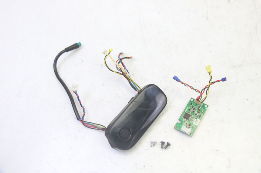 photo de CUENTA SEGWAY NINEBOT F65I 1 - Zoom estado de uso