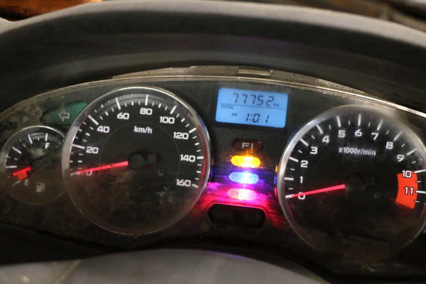 photo de CUENTA KILÓMETROS HONDA FES S-WING SWING ABS 125 (2007 - 2015) - Zoom estado de uso