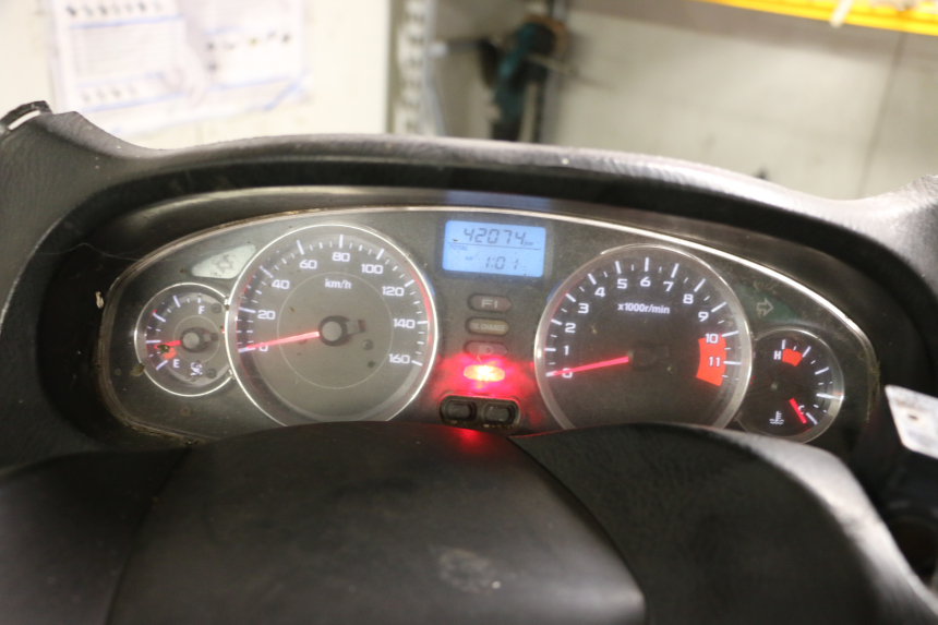 photo de CUENTA KILÓMETROS HONDA FES S-WING SWING ABS 125 (2007 - 2015) - Zoom estado de uso