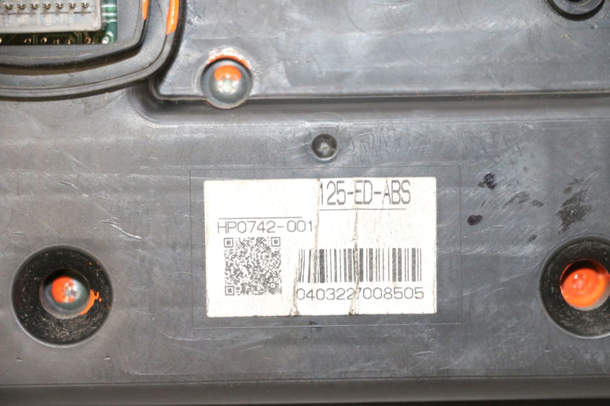 photo de CUENTA KILÓMETROS HONDA FES S-WING SWING ABS 125 (2007 - 2015) - Marcados y referencias originales