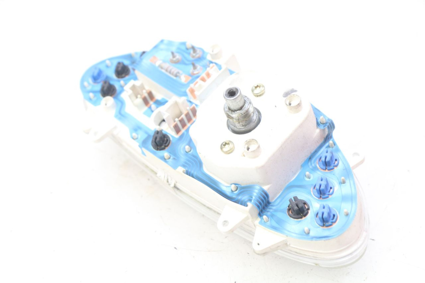 photo de VELOCIMETRO PIAGGIO FLY 100 (2006 - 2010) - Zoom estado de uso