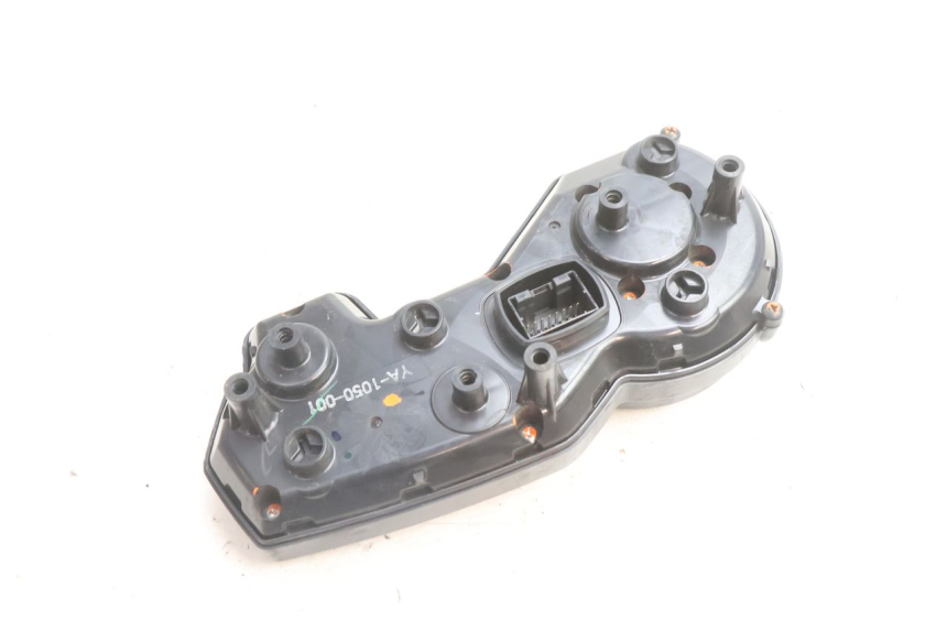 photo de VELOCIMETRO YAMAHA FZ8 800 (2010 - 2016) - Detalles de los puntos de fijación