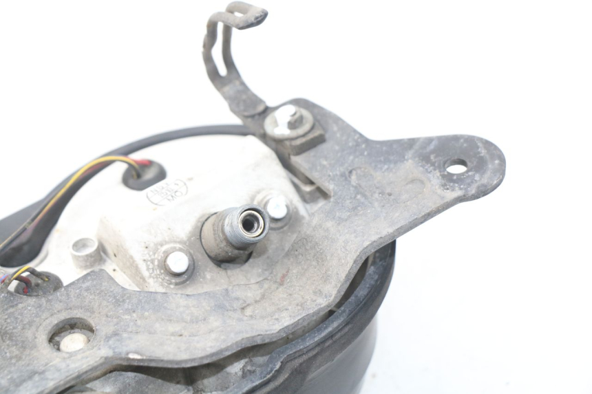 photo de VELOCIMETRO KAWASAKI GPZ S 500 (1994 - 2005) - Detalles de los puntos de fijación