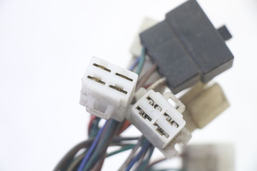 photo de VELOCIMETRO KYMCO GRAND DINK 125 (2002 - 2007) - Zoom sobre los componentes