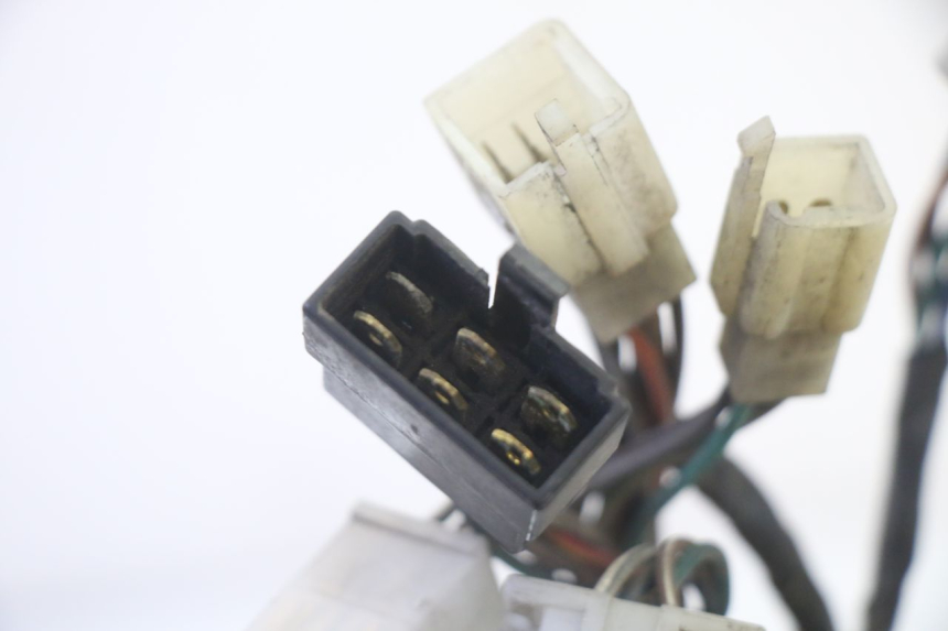 photo de VELOCIMETRO KYMCO GRAND DINK 125 (2002 - 2007) - Primer plano de alta resolución