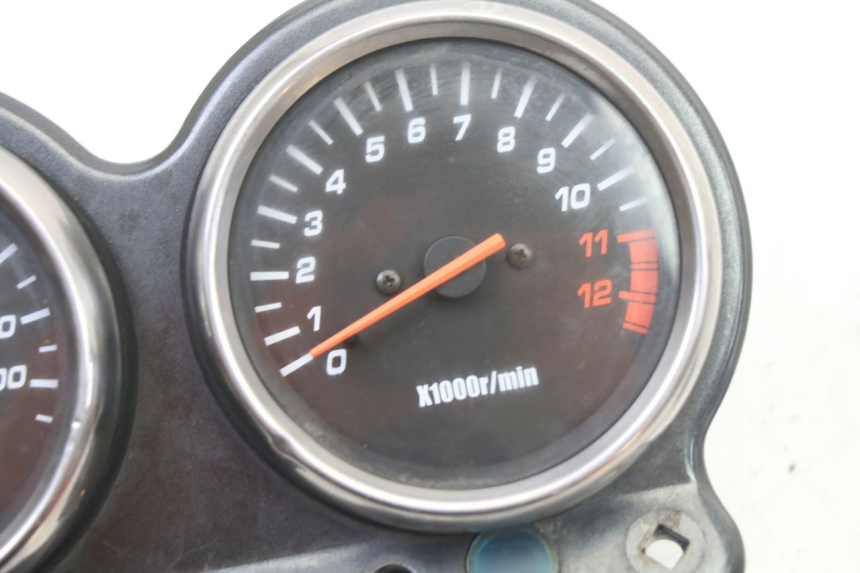 photo de VELOCIMETRO SUZUKI GS GSE 500 (2001 - 2003) - Zoom estado de uso