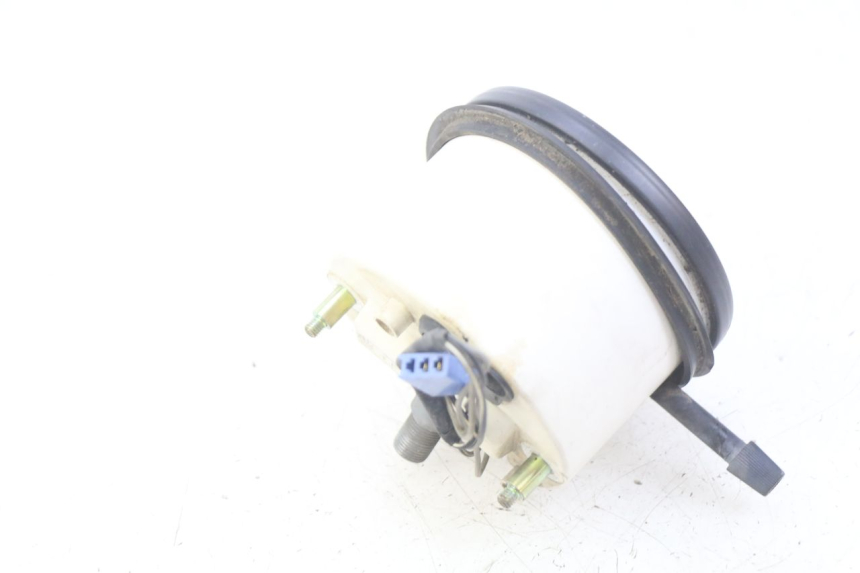 photo de VELOCIMETRO SUZUKI GSX F GSXF 750 (1988 - 1998) - Primer plano técnico