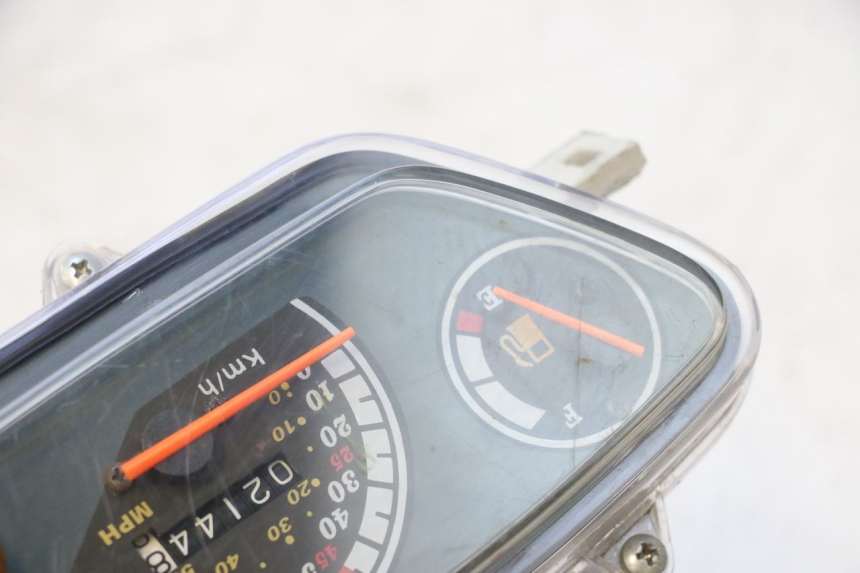 photo de VELOCIMETRO EUROCKA GTR 50 (2007 - 2017) - Detalle de la pieza