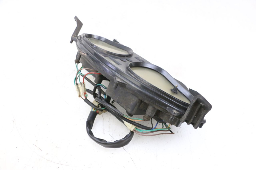 photo de VELOCIMETRO JM MOTORS GTS 125 (2015 - 2019) - Estado de la superficie y material