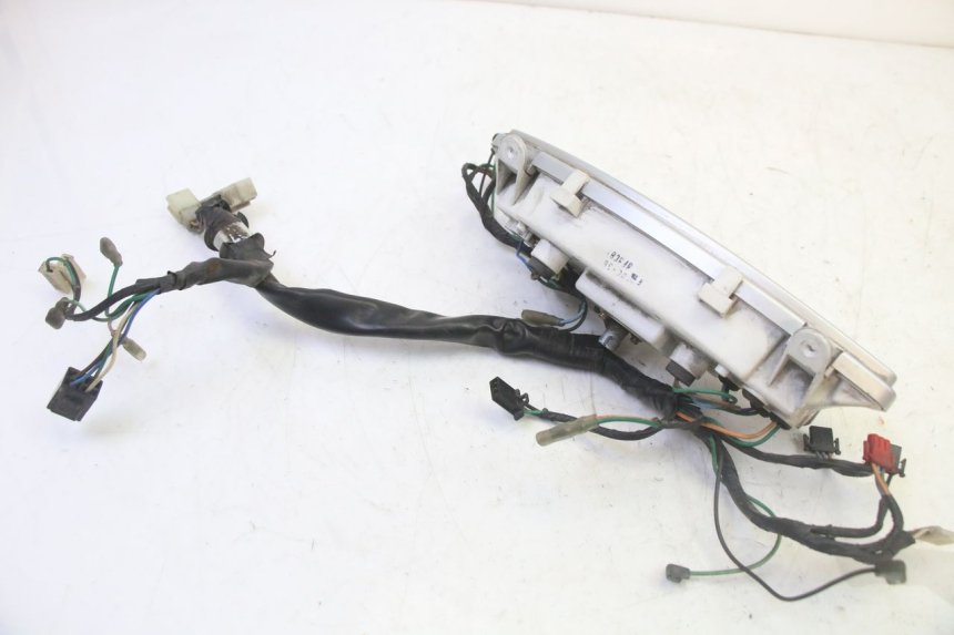 photo de VELOCIMETRO DAELIM HISTORY 125 (2001 - 2002) - Estado de la superficie y material