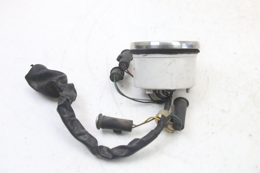 photo de VELOCIMETRO HONDA VT C2 SHADOW 750 (1997 - 2001) - Primer plano técnico