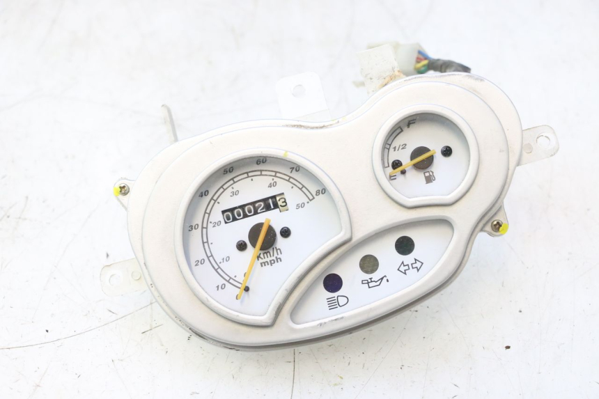 photo de VELOCIMETRO KEEWAY HURRICANE 50 (2006 - 2019) - Vista principal