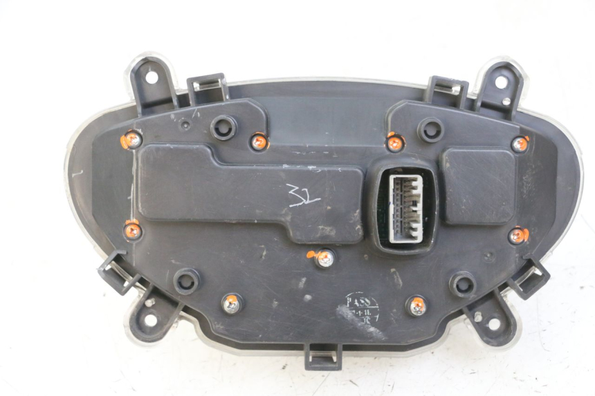 photo de VELOCIMETRO PIAGGIO IE MP3 YOURBAN 300 (2011 - 2016) - Recambio usado revisado