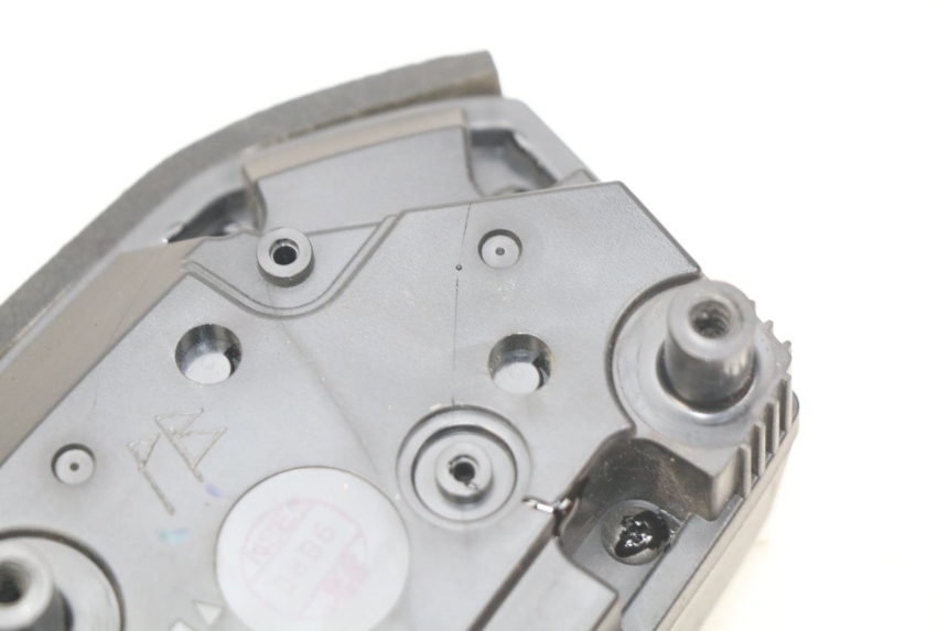 photo de CUENTA KILÓMETROS HONDA INTEGRA NC D 750 (2016 - 2018) - Otra perspectiva