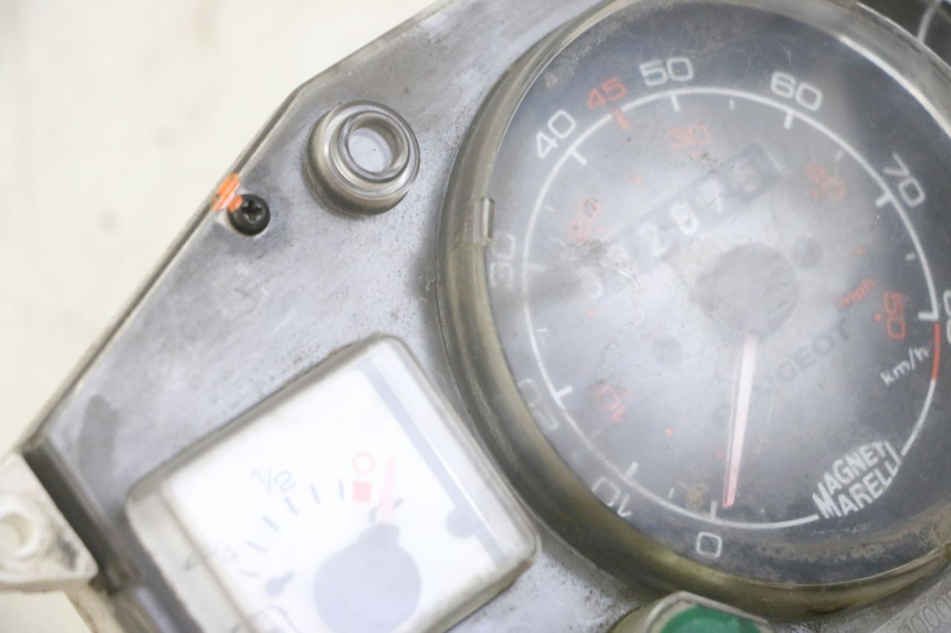 photo de VELOCIMETRO PEUGEOT JET FORCE CARBU 50 (2003 - 2016) - Recambio usado revisado