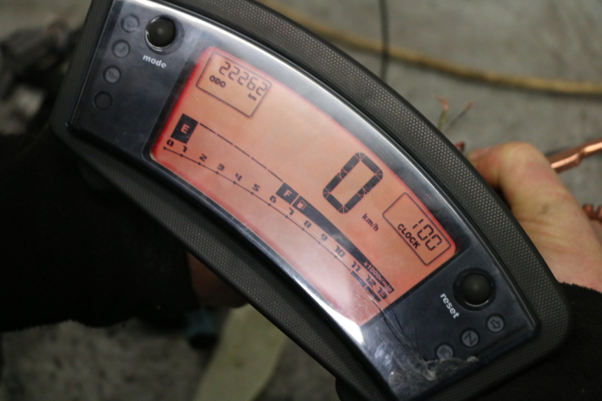 photo de VELOCIMETRO KAWASAKI ER-6 ER6 F 650 (2009 - 2011) - Otra vista del artículo