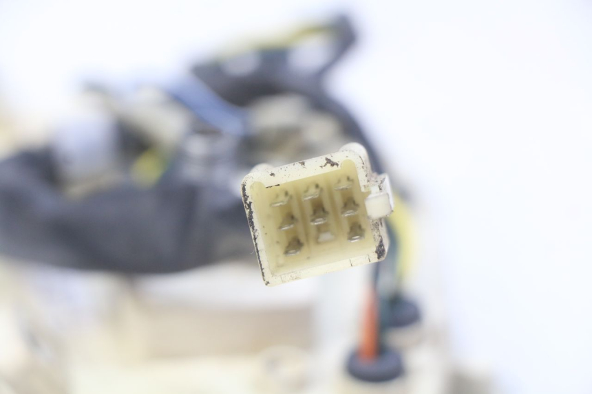 photo de CUENTA KILÓMETROS PEUGEOT KISBEE 2T 50 (2010 - 2017) - Primer plano técnico