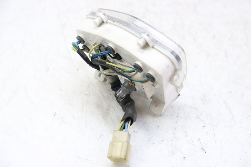 photo de CUENTA KILÓMETROS PEUGEOT KISBEE 2T 50 (2010 - 2017) - Estado de la superficie y material