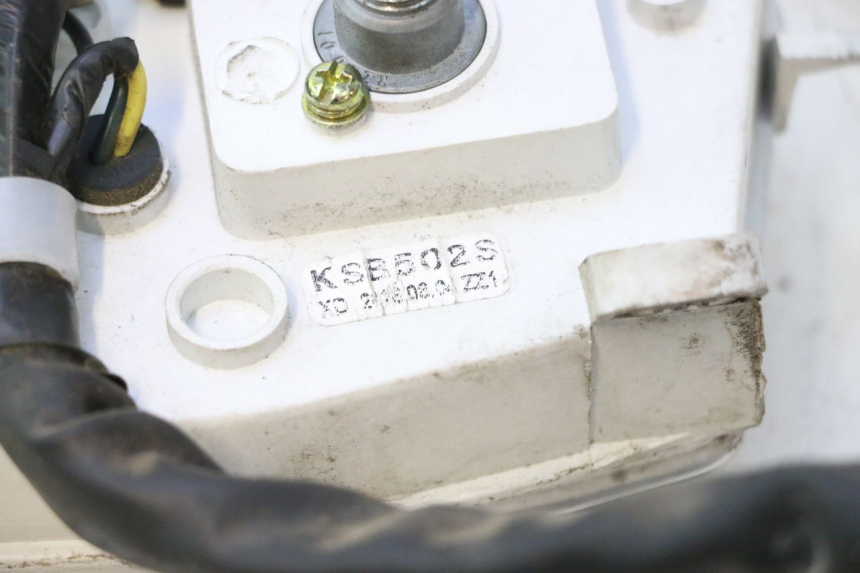 photo de CUENTA KILÓMETROS PEUGEOT KISBEE 2T 50 (2010 - 2017) - Primer plano técnico