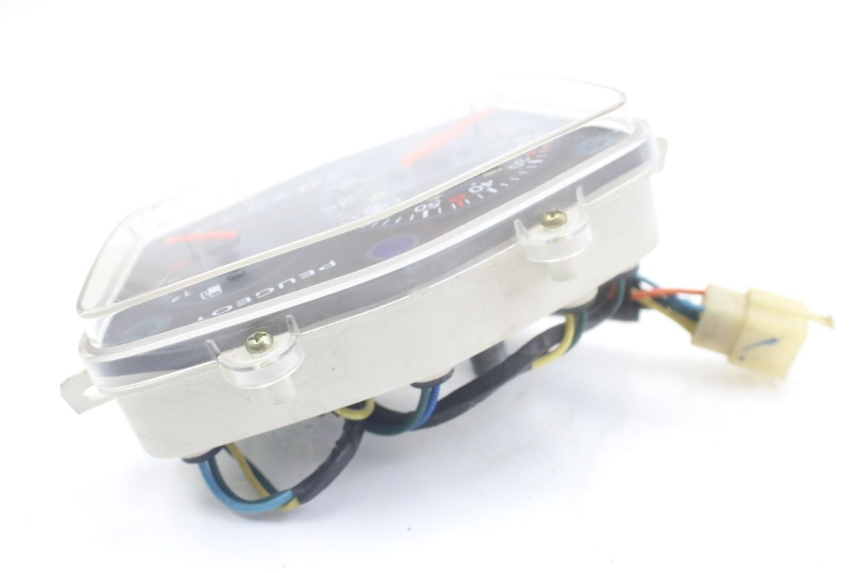 photo de CUENTA KILÓMETROS PEUGEOT KISBEE 4T 50 (2010 - 2017) - Vista general del producto