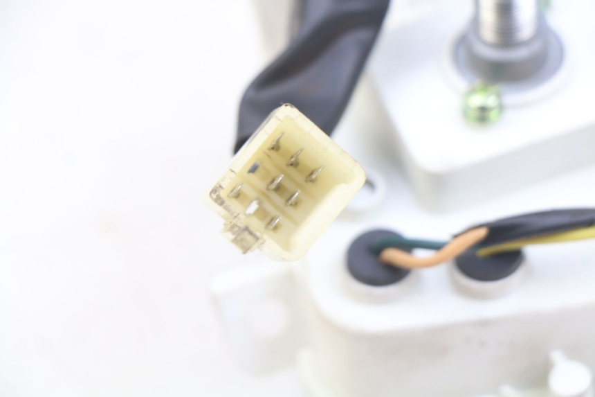 photo de CUENTA KILÓMETROS PEUGEOT KISBEE 4T 50 (2010 - 2017) - Zoom estado de uso