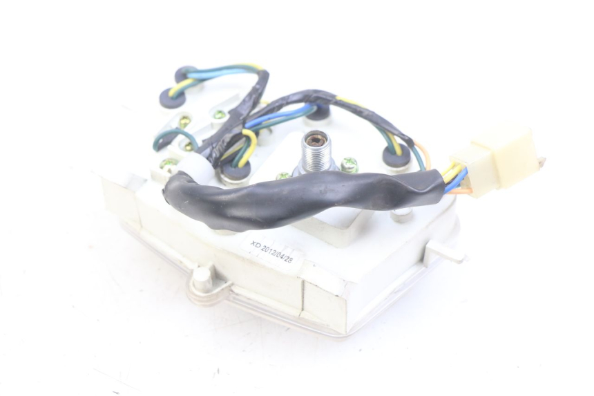 photo de CUENTA KILÓMETROS PEUGEOT KISBEE 4T 50 (2010 - 2017) - Otra perspectiva