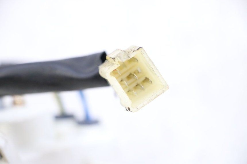 photo de CUENTA KILÓMETROS PEUGEOT KISBEE 4T 50 (2018 - 2022) - Otra perspectiva