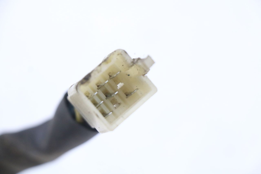 photo de CUENTA KILÓMETROS PEUGEOT KISBEE 4T 50 (2018 - 2022) - Detalles de los puntos de fijación