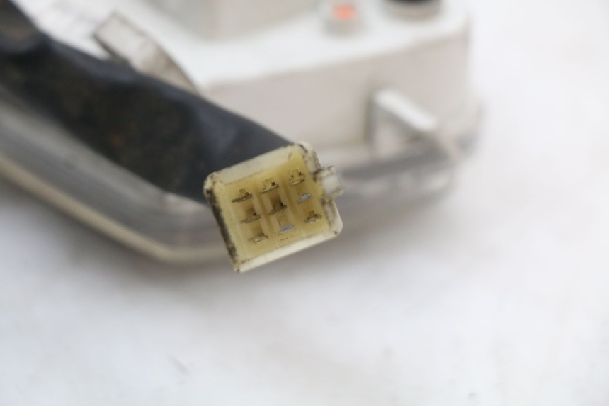 photo de CUENTA KILÓMETROS PEUGEOT KISBEE 4T 50 (2018 - 2022) - Marcados y referencias originales