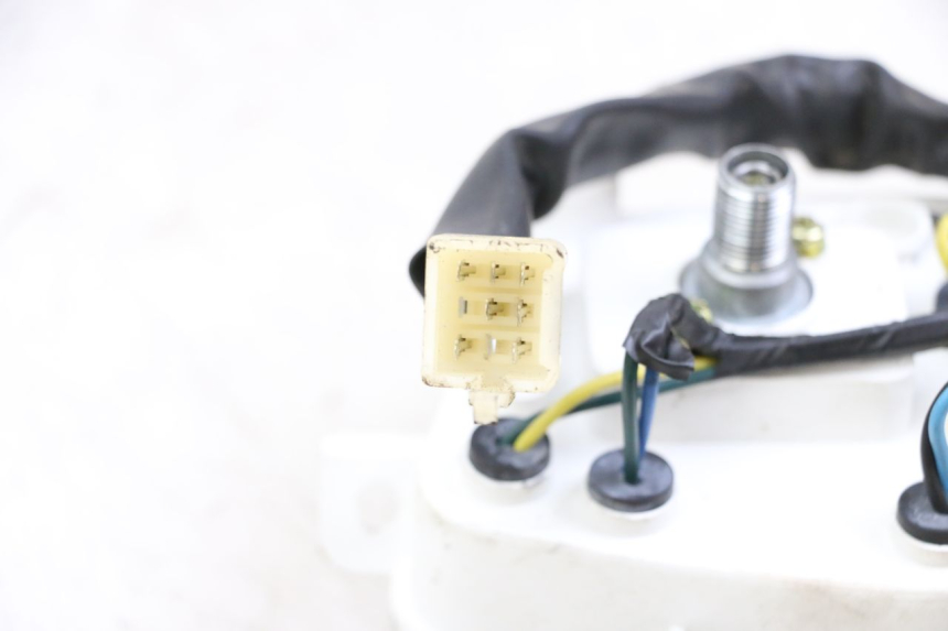 photo de CUENTA KILÓMETROS PEUGEOT KISBEE 4T 50 (2018 - 2022) - Otra perspectiva