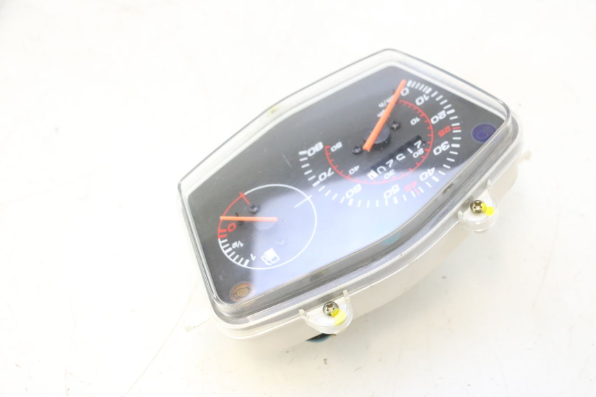 photo de VELOCIMETRO PEUGEOT KISBEE 4T 50 (2023 - 2026) - Recambio usado revisado