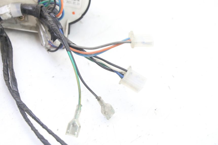 photo de CUENTA KILÓMETROS KYMCO AGILITY 4T 50 (2018 - 2022) - Estado de la superficie y material