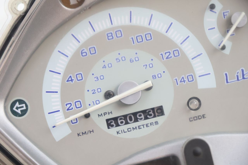 photo de VELOCIMETRO PIAGGIO LIBERTY 125 (1998 - 2008) - Detalle de la pieza