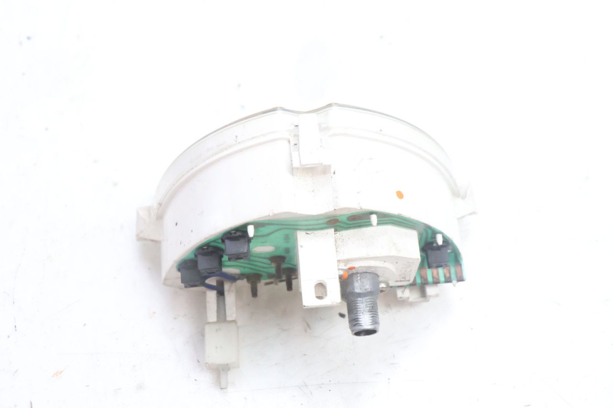 photo de VELOCIMETRO PEUGEOT LUDIX BLASTER 50 (2006 - 2014) - Primer plano técnico