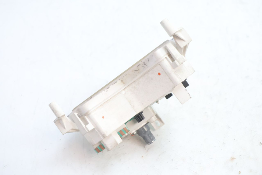 photo de VELOCIMETRO PEUGEOT LUDIX ONE 50 (2004 - 2013) - Primer plano técnico