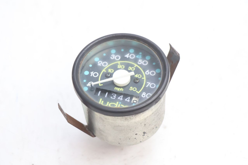 photo de VELOCIMETRO PEUGEOT LUDIX ONE 50 (2004 - 2013) - Detalle de la pieza