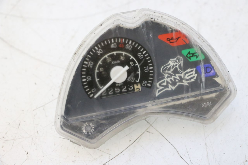 photo de VELOCIMETRO PEUGEOT LUDIX SNAKE 2T 50 (2004 - 2014) - Detalle de la pieza