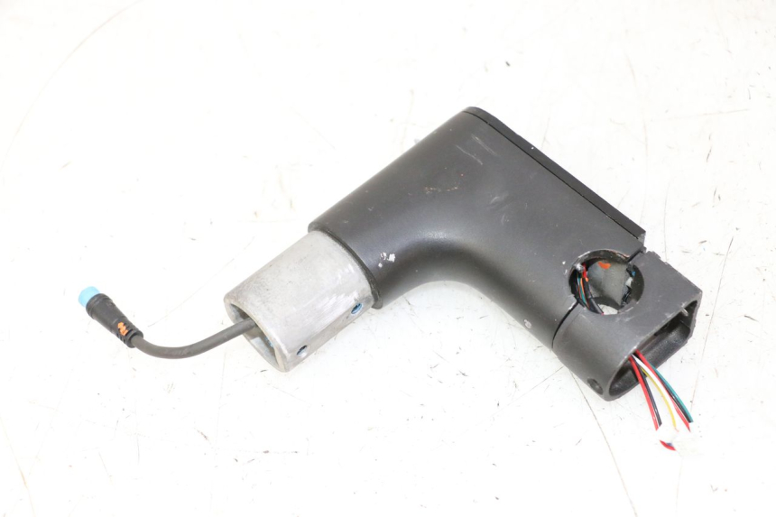 photo de VELOCIMETRO XIAOMI MI PRO 2 1 - Zoom sobre los componentes