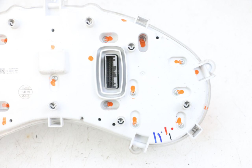 photo de VELOCIMETRO PIAGGIO MP3 HPE 300 (2019 - 2026) - Características distintivas